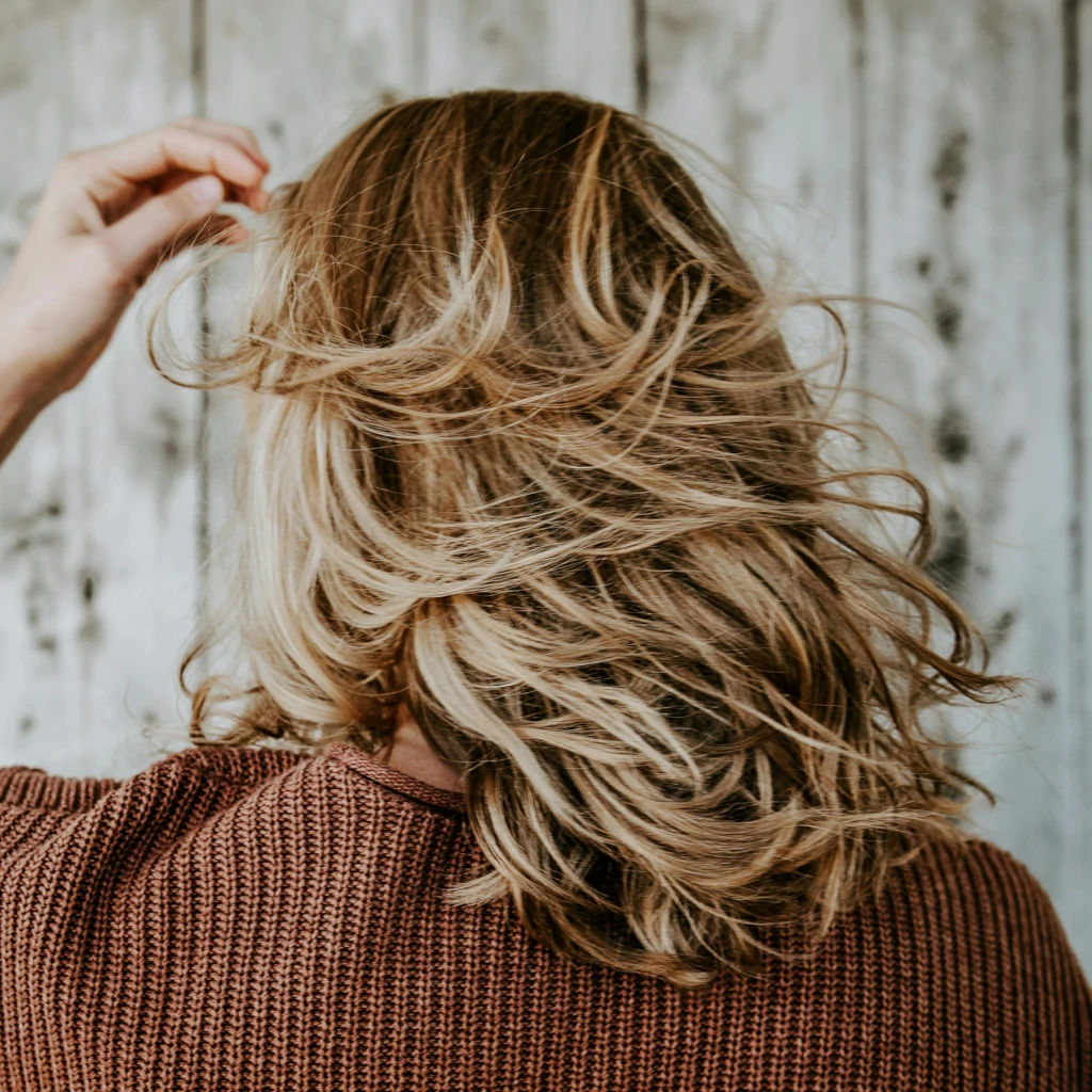 hair colour expert preston golden glow maintain your crowns lustre with natural gloss sylka hair